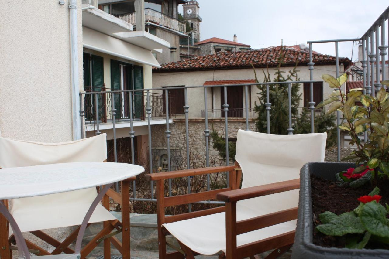 Ξενώνας Ονειροπαγίδα Arachova Dış mekan fotoğraf